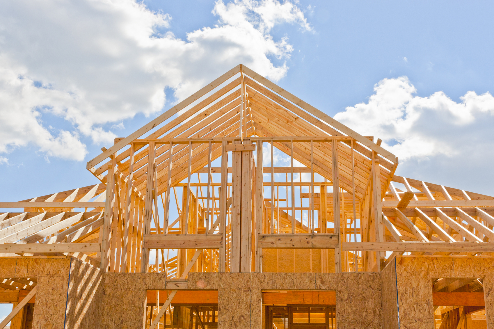 Что экономичнее: купить или построить дом самостоятельно?